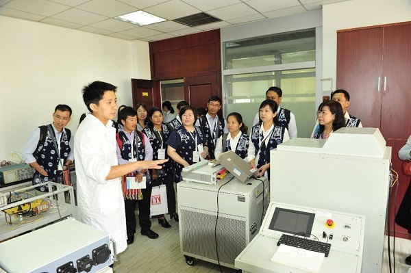 同飲一江水 合作謀“計”榮